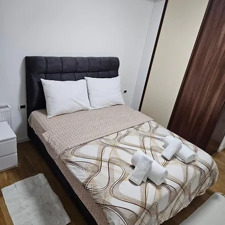 Luxury Vlae Apartment Skopje